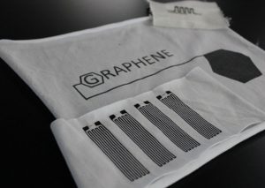 flexible-printed-graphene-battery-1503075967621